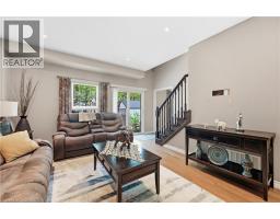 10 KOPPERFIELD Lane - 16