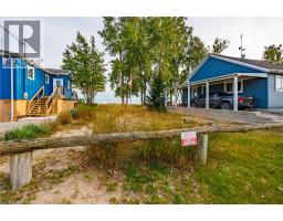 26 ERIE Boulevard - 41