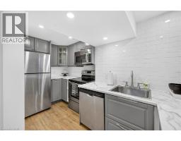 4 COMPTON Place - 33