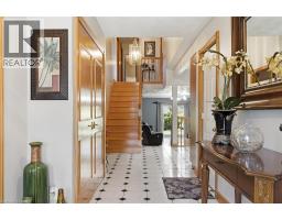 97 SOUTHVIEW Crescent - 12
