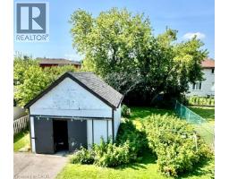 342 BARTON Street - 2