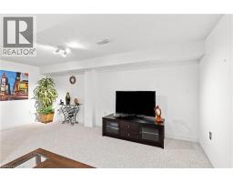 25 STICKLAND Lane - 34