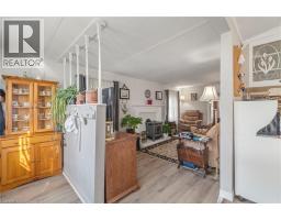 524 POPLAR Place - 10