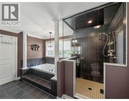 80 SUTHERLAND Crescent - 20