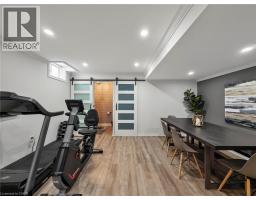 80 SUTHERLAND Crescent - 29