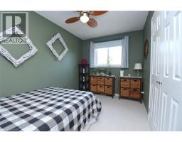 24 BUCHANAN Drive - 18