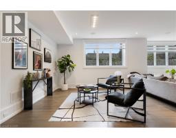 31 REID Court - 34