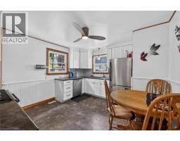 209 BUTLER Street - 12
