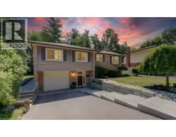 518 TWIN OAKS Crescent - 1