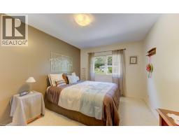 518 TWIN OAKS Crescent - 36