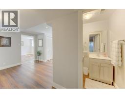 518 TWIN OAKS Crescent - 9