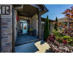 7 STONEBRIDGE Place - 3