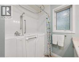 136 BRISTLECONE Crescent - 25
