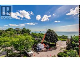 100 BURLOAK Drive UnitNo. 1414 - 33