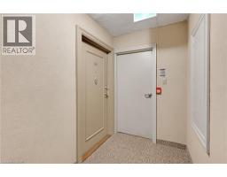 975 WARWICK Court UnitNo. 310 - 6
