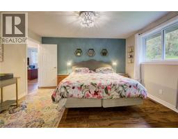 270 TALBOT Street - 21