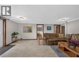 39 ALGONQUIN Court - 32