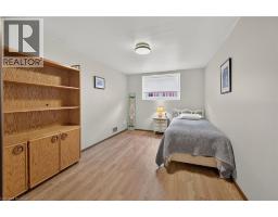 39 ALGONQUIN Court - 39