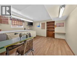 39 ALGONQUIN Court - 40