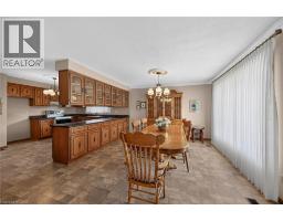 39 ALGONQUIN Court - 9