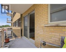 87 ST GEORGE Street UnitNo. 403 - 16