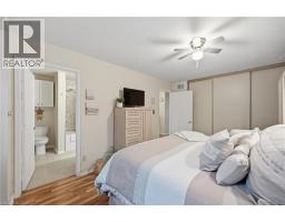 55 KERMAN Avenue UnitNo. 55 - 21
