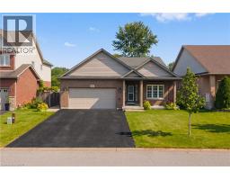 26 WELSTEAD Drive - 2