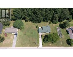 8 SUNNINGHILL Drive - 2