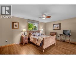 40 MURRAY Street E - 16