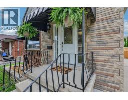 66 PALING Court - 5