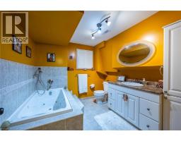 307 ORKNEY Street W - 28