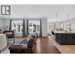 100 ANASTASIA Boulevard - 12