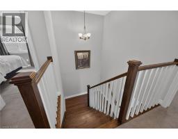 100 ANASTASIA Boulevard - 36