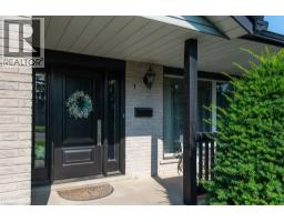 108 QUEENSWAY Drive - 4