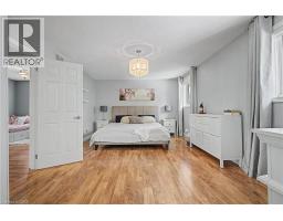 18 GOWINLOCK Court - 28