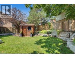 18 GOWINLOCK Court - 5