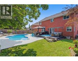 18 GOWINLOCK Court - 6