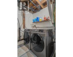 15 GREEN VALLEY Drive UnitNo. 1 - 42