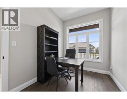 804 GARDEN COURT Crescent - 20