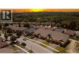 804 GARDEN COURT Crescent - 4