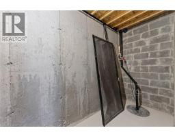 804 GARDEN COURT Crescent - 42