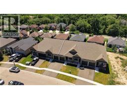 804 GARDEN COURT Crescent - 6