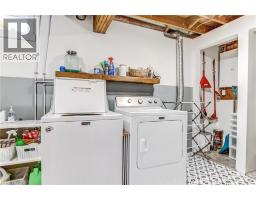 218 RICHARDSON Drive UnitNo. 26 - 21