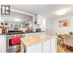 218 RICHARDSON Drive UnitNo. 26 - 9