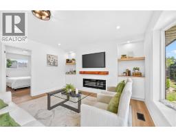 138 RENDELL Boulevard - 11