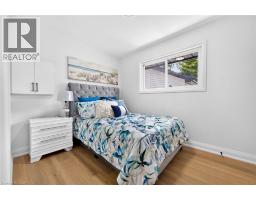 138 RENDELL Boulevard - 18