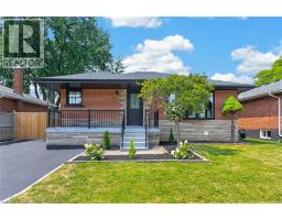 138 RENDELL Boulevard - 2