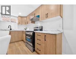 138 RENDELL Boulevard - 25