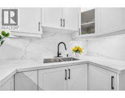 138 RENDELL Boulevard - 8