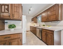 186 MARSHALL Street - 10